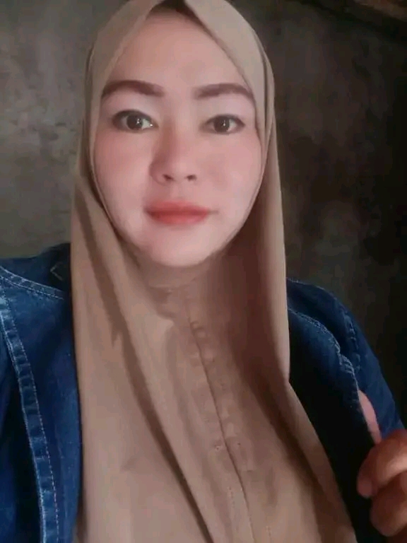 Selamat ulang tahun istriku tercinta “yang ke 34 Tahun.