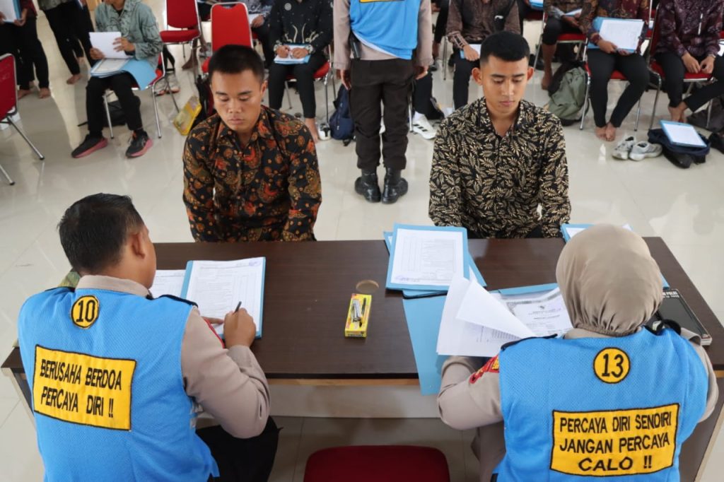 Pendaftaran Bintara Brimob 2025 Dibuka, Polres Tanggamus Terima 55 Casis pada Hari Pertama Verifikasi