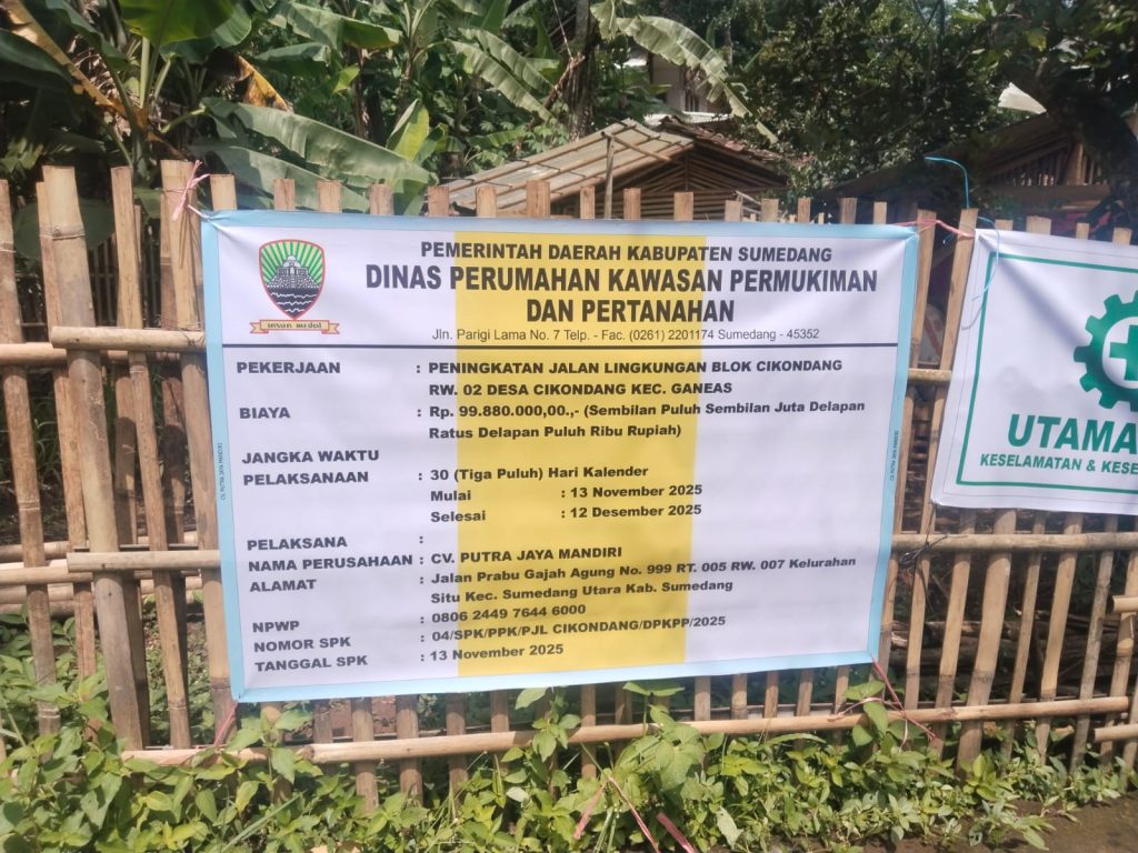 PENINGKATAN JALAN LINGKUNGAN BLOK CIKONDANG. RW. 02 DESA CIKONDANG KEC. GANEAS DALAM TAHAP PEKERJAAAN