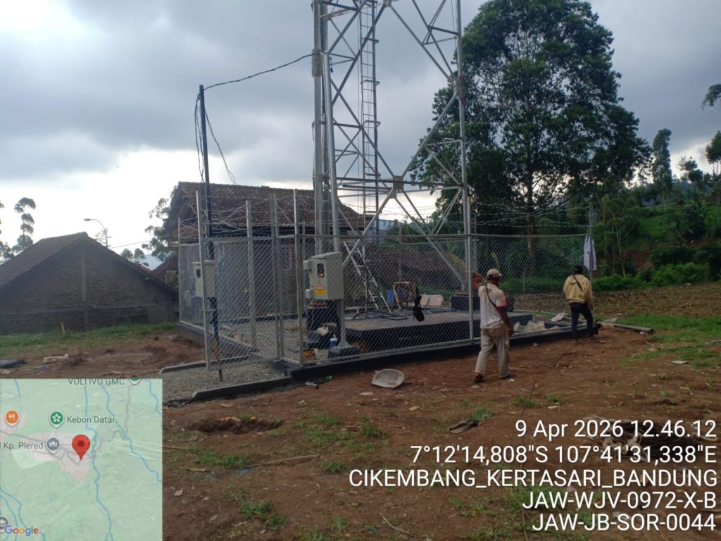 Tower XL axiata di Cikembang Kertasari Diduga Tanpa Ijin di Menuai Kritik.