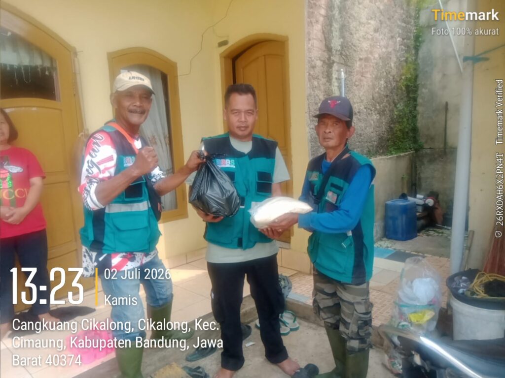 BANG EGI APRESIASI KEPEDULIAN CAMAT CANGKUANG DAN JAJARAN TERHADAP KORBAN KEBAKARAN