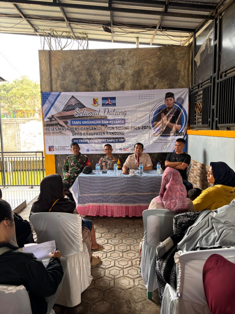 WARGA DESA CIPEDES ANTUSIAS IKUTI RESES DAPIL 5, ASPIRASI INFRASTRUKTUR DAN RUTILAHU JADI SOROTAN